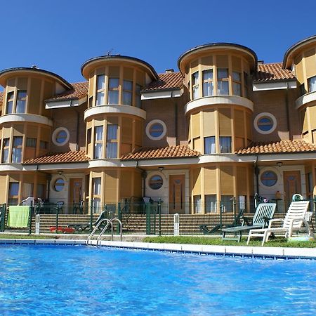 Apartamentos Quinto Sueno Ноха Екстериор снимка