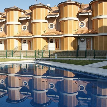 Apartamentos Quinto Sueno Ноха Екстериор снимка