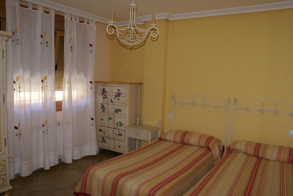 Apartamentos Quinto Sueno Ноха Стая снимка