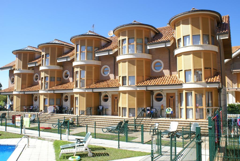 Apartamentos Quinto Sueno Ноха Екстериор снимка